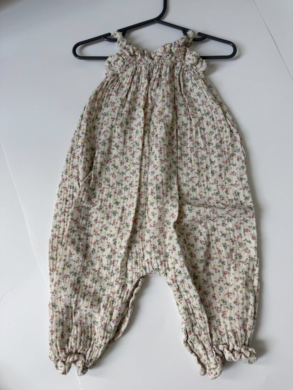 Búho Cream Floral Halter Romper
